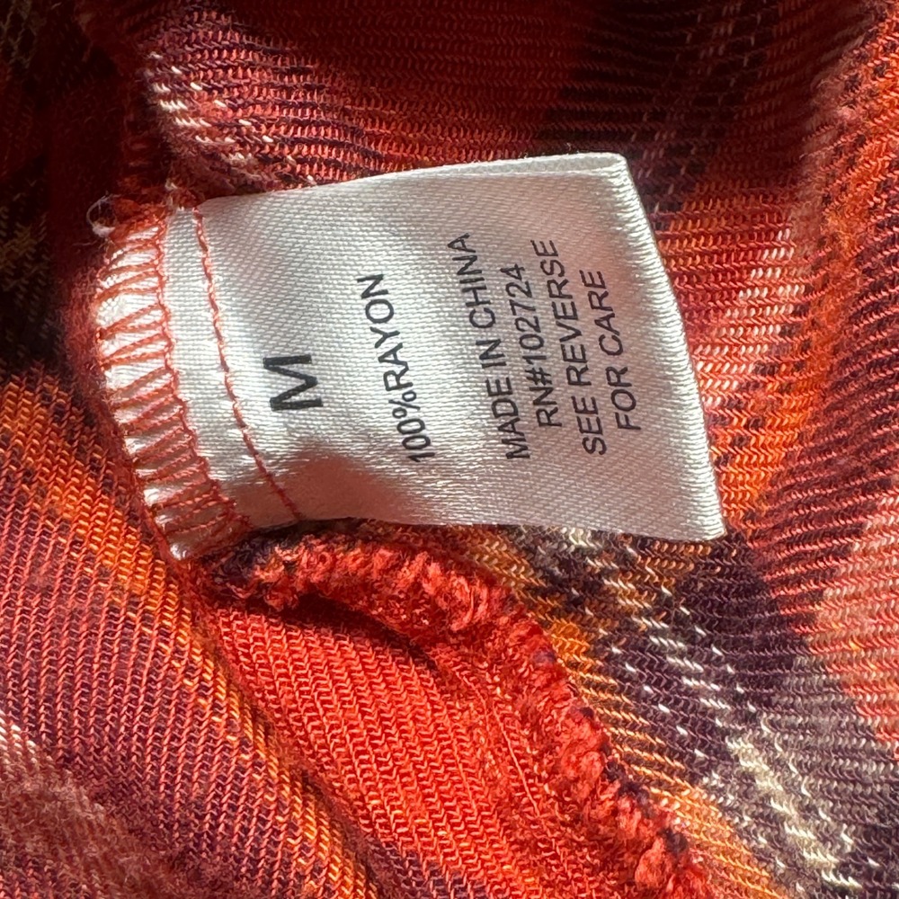 Hester & Orchard Red Plaid Shirt Womens Medium Split Back Roll Tab Sleeve Rayon - Picture 6 of 13